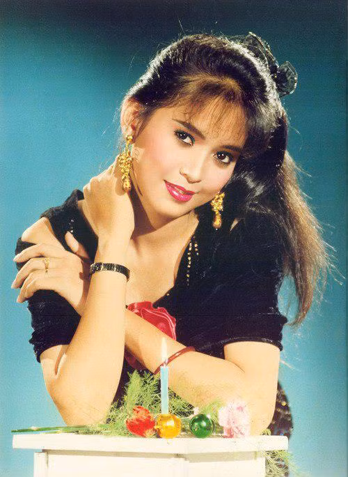 Nhan sắc đẹp vượt bậc không cần đến một công cụ chỉnh ảnh nào của mẹ chồng Tăng Thanh Hà. 