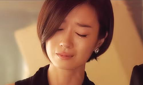 Sau khi bị chồng cũ phản bội, tôi sống trong đau đớn, tủi hận. (Ảnh minh họa) Sau khi bị chồng cũ phản bội, tôi sống trong đau đớn, tủi hận. (Ảnh minh họa)