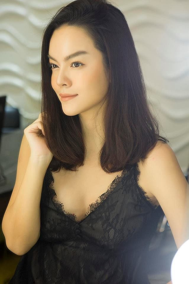 Phan ung cua Pham Quynh Anh khi Bao Anh noi minh khong la ke thu 3-Hinh-2