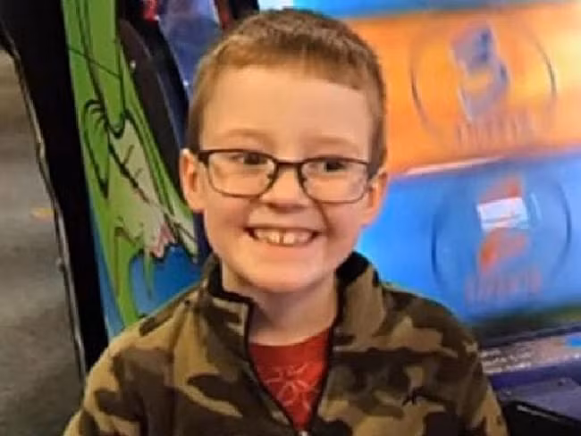 Curtis Collman III, 8 tuổi, vừa tử vong sau khi ăn ma túy đá của bố.