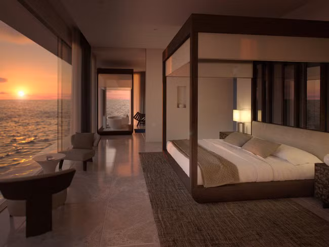 Villa Muraka có 2 tầng dành cho 9 người, với tầng trên được thiết kế tường kính nhìn ra biển. Tại đây có phòng tập và khu vực dành cho an ninh riêng.