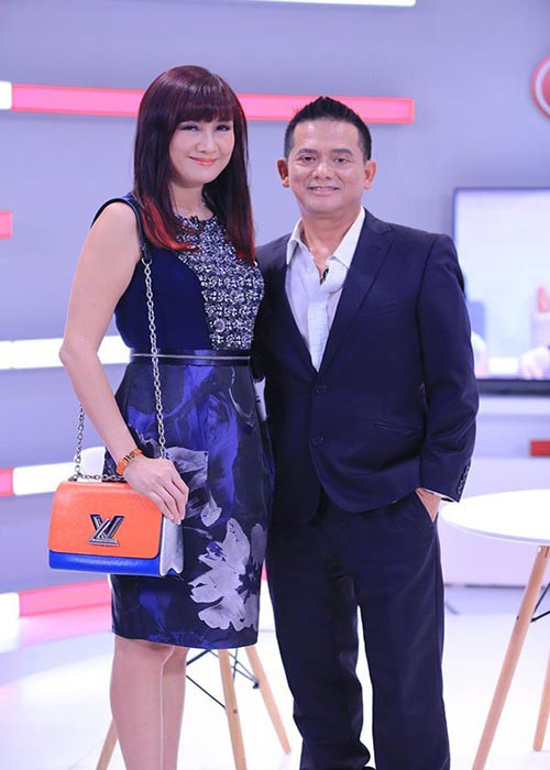 Hiền Mai và ông xã hạnh phúc trong cuộc hôn nhân muộn.