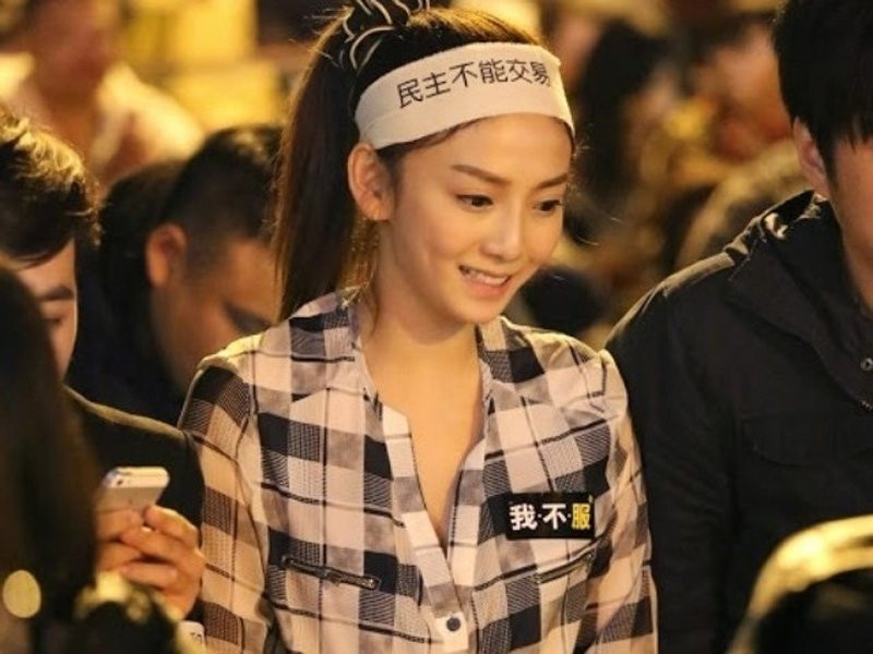 Loat nguoi mau, hoa hau dinh dam the gioi dinh an ban dam-Hinh-3