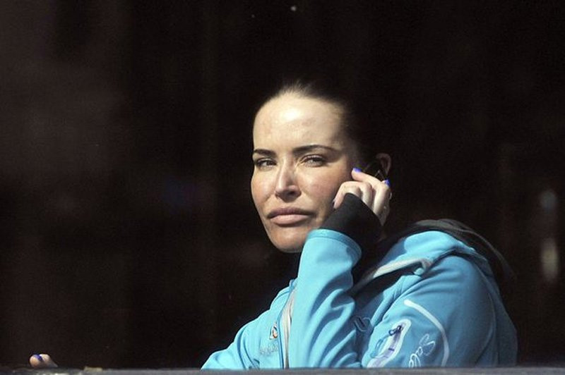 Loat nguoi mau, hoa hau dinh dam the gioi dinh an ban dam