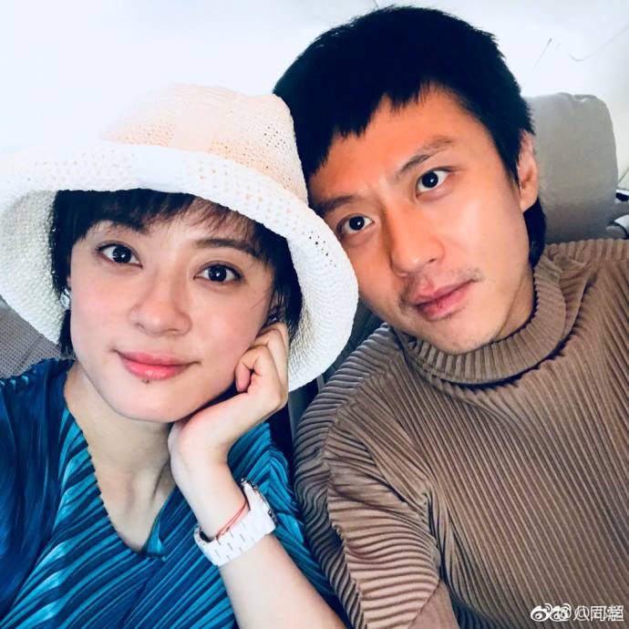 Dang Sieu danh ca nam de chuan bi chuc mung sinh nhat ba xa