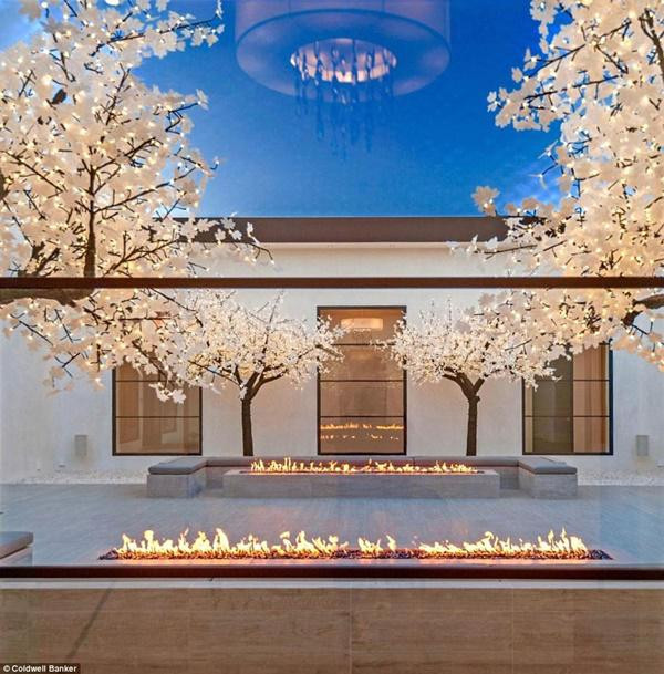 Nội thất sang trọng, thiết kế độc đáo bất ngờ.