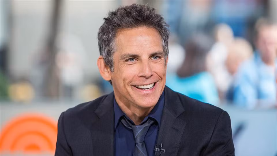 Ben Stiller: Nam diễn viên được chẩn đoán mắc ung thư tuyến tiền liệt vào năm 2014. Sau khi cắt bỏ khối u và trải qua gần 2 năm điều trị, Ben Stiller đã chiến thắng căn bệnh quái ác này. Sau khi thoát khỏi nguy cơ tử vong, ông thường xuyên đi xét nghiệm và duy trì điều trị bằng thuốc để đảm bảo sức khỏe.