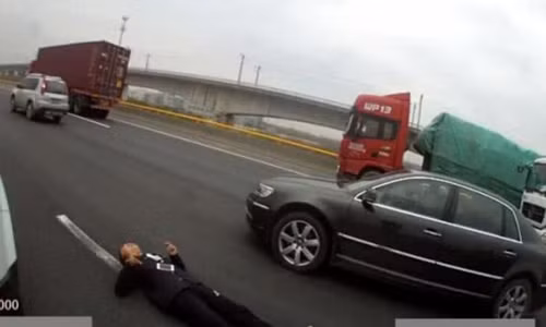 “Can loi” ly do thanh nien nam song soai giua duong