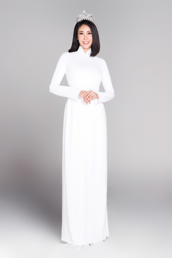 Hoa hau Ha Kieu Anh: 