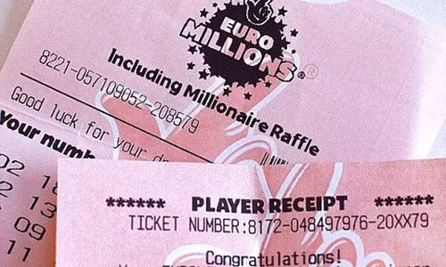 Mot nguoi Anh may man trung xo so hon 1.770 ty