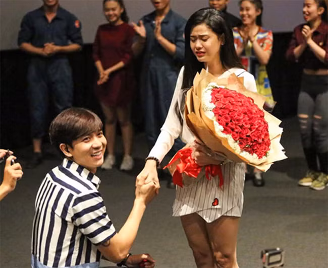 Cu co san pham la sao Viet dua nhau tao drama tinh cam-Hinh-2