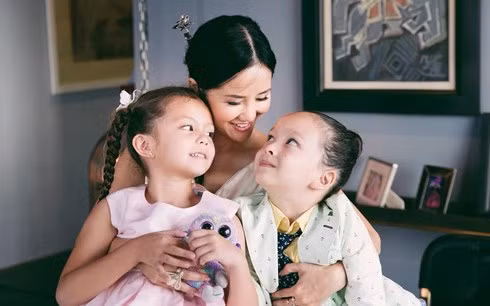 Diva Hong Nhung dau kho sau on ao ly hon chong Tay-Hinh-2