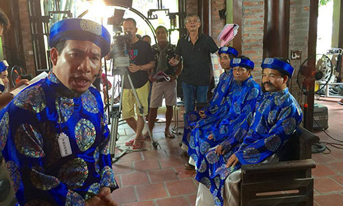 Nghệ sĩ hài Quang Thắng trong tiểu phẩm "Chôn nhời 5"