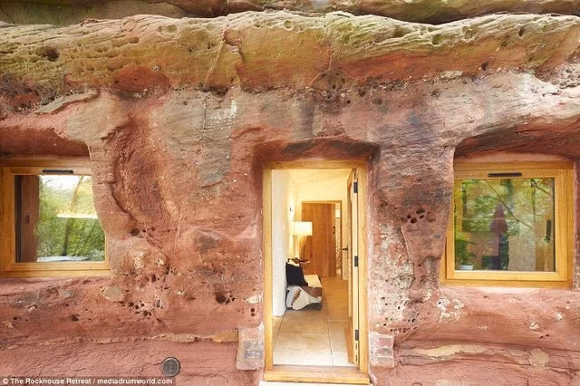 Đây là địa điểm lý tưởng cho các cặp đôi và những ai muốn tìm chốn yên tĩnh.