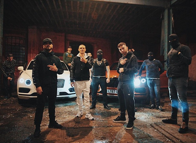 Băng đảng Hellbanianz kiếm tiền phi pháp nhờ buôn cocaine ở Anh.