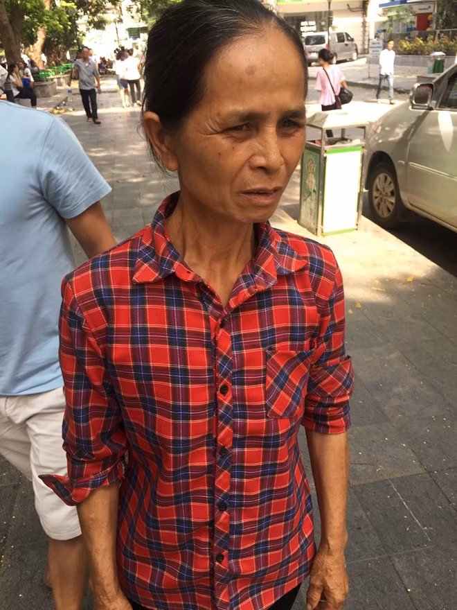 Bà Hiền chưa hết bàng hoàng sau vụ việc.