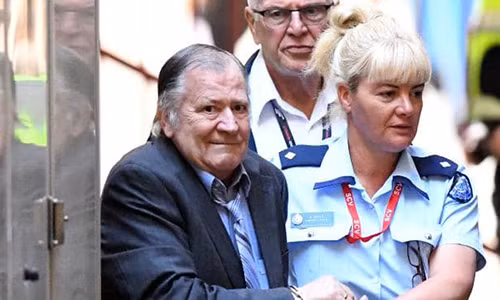 Lo dien hung thu sat hai be gai de lai loi nhan thach thuc sau 3 thap ky