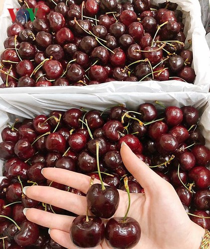 Trong khi trên "chợ mạng", có nơi rao bán đến hơn 650.000 đồng/kg.