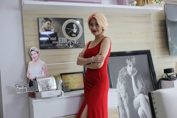 Những góc có thể chụp ảnh 'sống ảo' trong căn hộ của nữ ca sĩ.