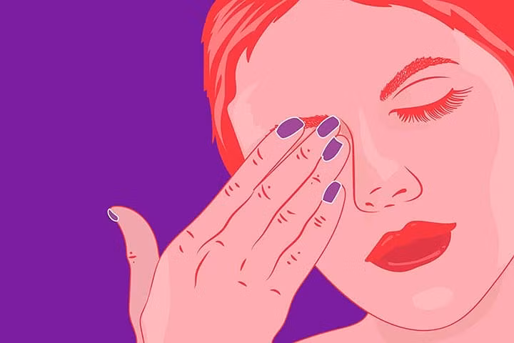 Dụi mắt: Nhiều cô gái có thói quen này. Dùng tay dụi mắt gây rụng lông mi, đo đó, khi bị ngứa mắt bạn hãy massage quanh mí mắt và dùng thuốc nhỏ mắt, tuyệt đối không dụi mắt.