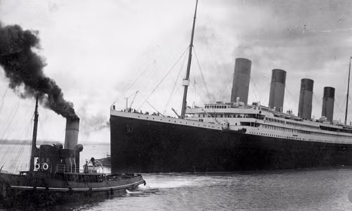 Tàu Titanic rời Southampton trong hành trình định mệnh ngày 10.4.1912.