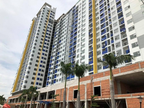 Minh Luan khoe can ho cao cap moi tau