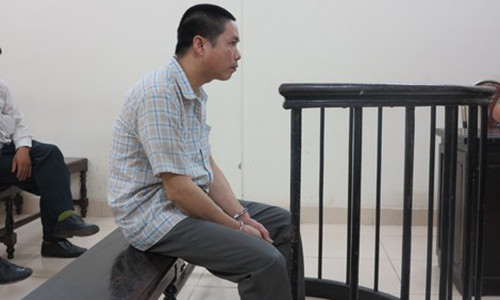 Nguoi dan ba “an vung” day chong vao vong lao ly