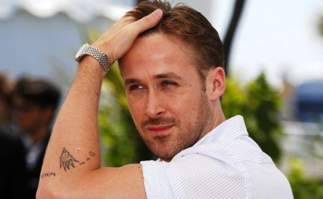 Hình xăm xương rồng này được chính nam diễn viên xăm lên. Nam tài tử Ryan Gosling chia sẻ: "Hình xăm này của tôi vốn là hình bàn tay quái vật đang đánh rơi trái tim đẫm máu, nhưng tôi tự xăm nên trông nó giống một cây xương rồng hơn."
