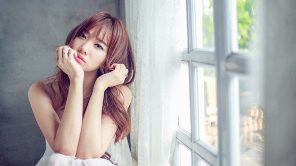 Hanh trinh chien thang ung thu co tu cung o tuoi 26 cua Hari Won