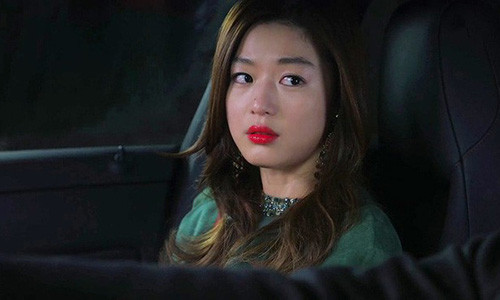 Man ra mat cua con dau tuong lai khien me chong ngheo be bang