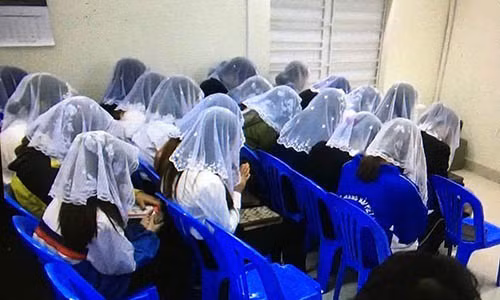 Hội thánh "Đức chúa trời mẹ" là tổ chức tôn giáo hoạt động trái pháp luật. Hội thánh "Đức chúa trời mẹ" là tổ chức tôn giáo hoạt động trái pháp luật.