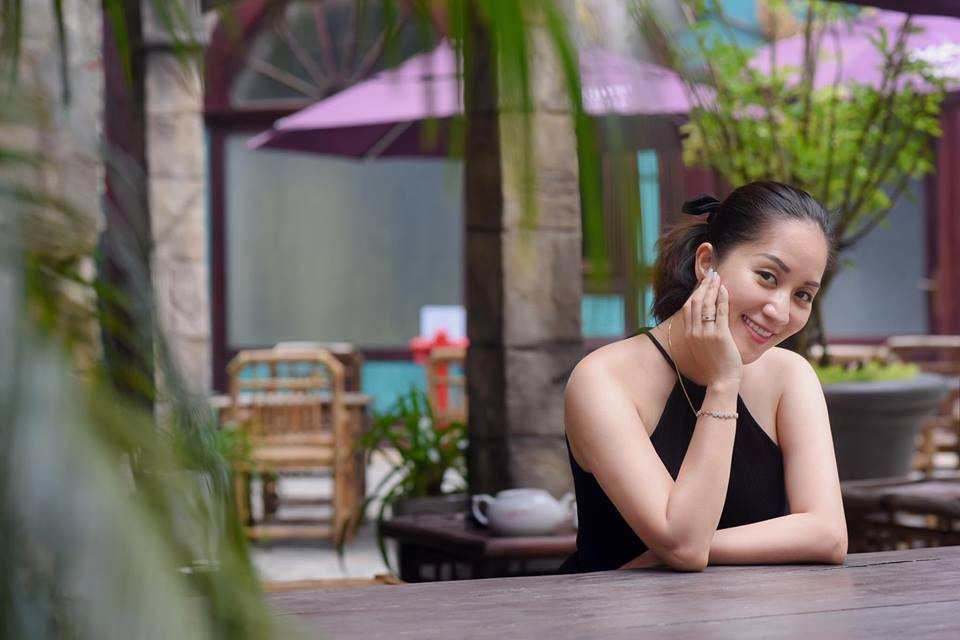 Trước đó, "Bà mẹ hai con" tự nhận là người "đẻ thuê" vì cả Kubi và Anna đều có nhiều nét giống bố Phan Hiển.