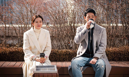 Hai chúng tôi nói chuyện khá hợp, tôi đã nghĩ đó là tình yêu. (Ảnh minh họa)