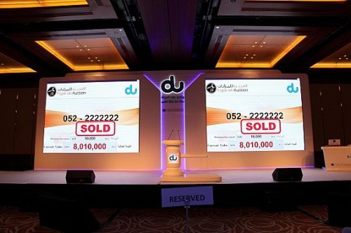 Đấu giá số điện thoại 052-2222222.