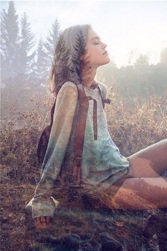 Trung thực: Cảm giác sợ hãi bị mất điều gì đó, ghen tuông hay bất cứ điều gì cũng có thể xuất hiện nếu bạn có một chút nghi ngờ. Nếu bạn che giấu bất kỳ bí mật nào thì sớm muộn gì cũng sẽ bị phát hiện. Thế nên, hãy cởi mở, trung thực với nhau để cả hai có thể giúp đỡ, hỗ trợ nhau khi cần.