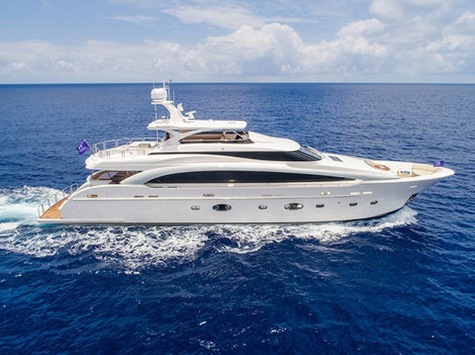 Chiếc Horizon RP110 lại trang bị cả một bể bơi.