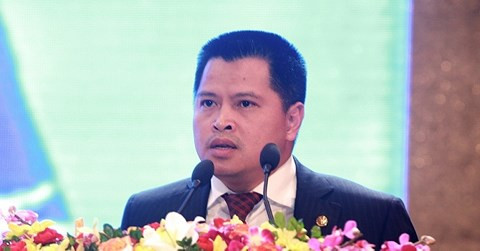 Việc VPBank niêm yết đã đưa gia đình ông Ngô Chí Dũng trở thành gia đình quyền lực nhất trong giới ngân hàng.