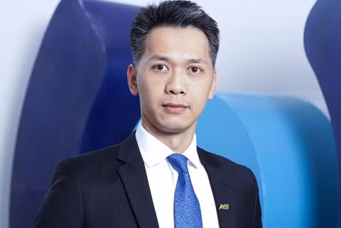 Doanh nhân trẻ Trần Hùng Huy, Chủ tịch ACB.