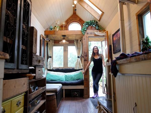 Jenna cũng nhận thấy một vài trở ngại khi sống không gian hẹp: “Để sống thoải mái, tôi phải chấp nhận thỏa hiệp đôi chút”.