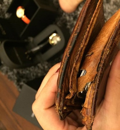 Ngoài ra, hãy kiểm tra nơi bạn giữ tiền (tủ khóa hoặc két xem chúng có ở trong tình trạng tốt không, có bị gỉ hay vỡ không.