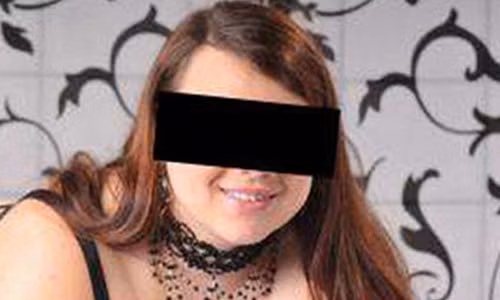 Chân dung bà mẹ Sara I, 31 tuổi đang tâm biến con gái 4 tuổi thành nô lệ tình dục cho gã người tình qua mạng.