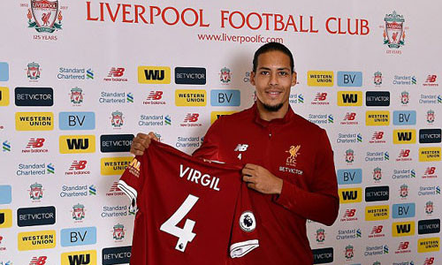 Ít ai biết rằng, Van Dijk từng phải làm bồi bàn để kiếm tiền.