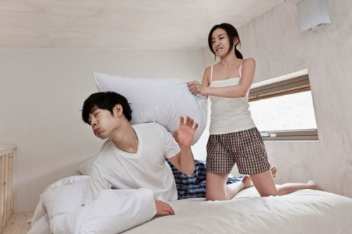 Vao nha nghi nhung ban trai van khong chiu 