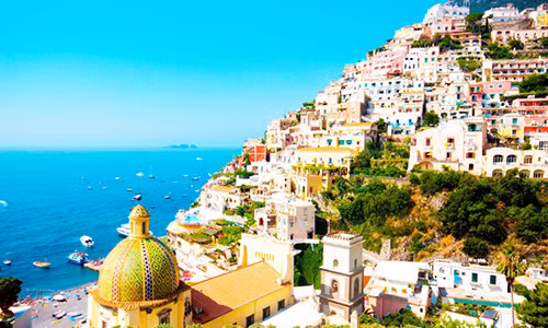 Nữ du khách Anh đã bị cưỡng hiếp tập thể khi đang đi nghỉ ở Ý.