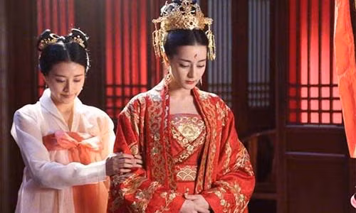 Ba hoang benh hoan, san sang triet ha bat cu cung nu nao