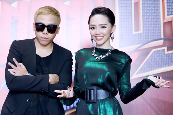 Hoàng Touliver nói gì về tin đồn 'không nhìn mặt' Tóc Tiên hậu chia tay? ảnh 1