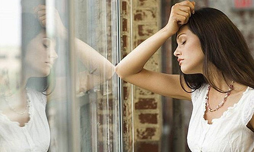 Phat hien chong ngoai tinh, viec nay can lam hon la 