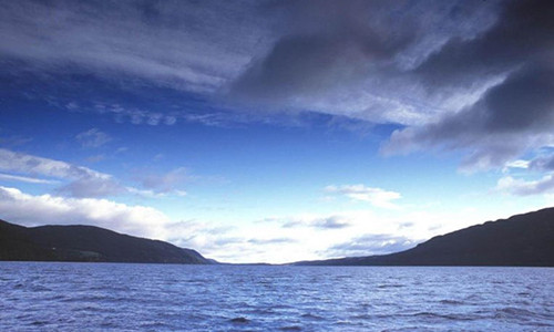 Câu chuyện đầu tiên về "quái vật hồ Loch Ness" là câu chuyện của Thánh Columba, người đưa đạo Cơ Đốc đến Scotland vào thế kỷ 6. Ảnh: Visit Britain.