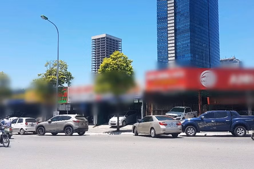 Muon kieu kich cau doanh so ban oto trong thang co hon