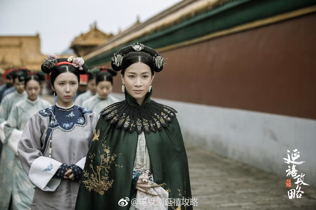 Sau vai diễn này, cát xê của cô tăng chóng mặt và rất đắt show tại Trung Quốc.